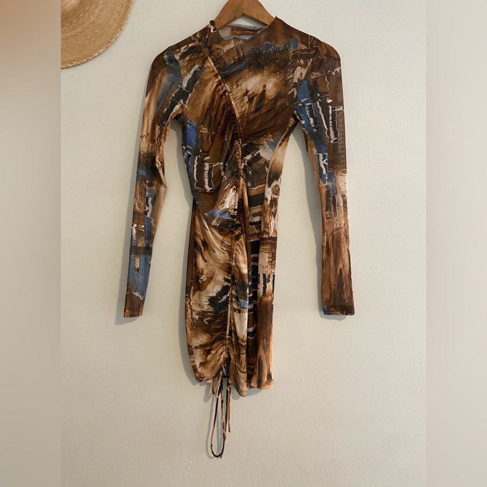 Tri-colored long sleeve Mini dress